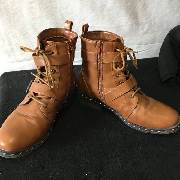 Qupid Lace up Strappy Boots - Picture 3 of 5